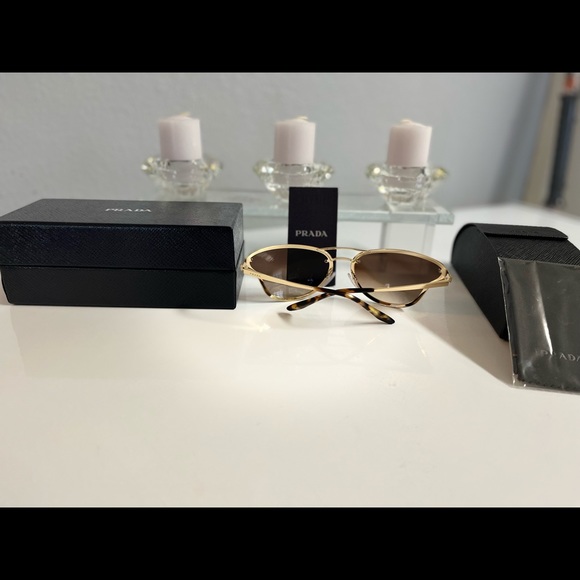 NEW Prada Sunglasses - Picture 2 of 6